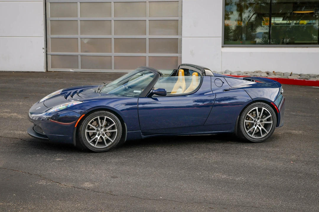 2008 Tesla Roadster - Image 2 of 31