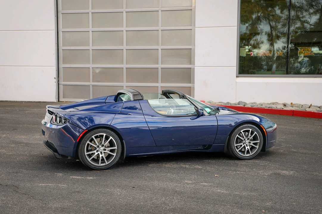 2008 Tesla Roadster - Image 10 of 31