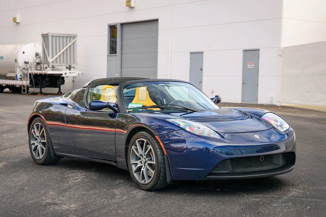 2008 Tesla Roadster - Image 7 of 31
