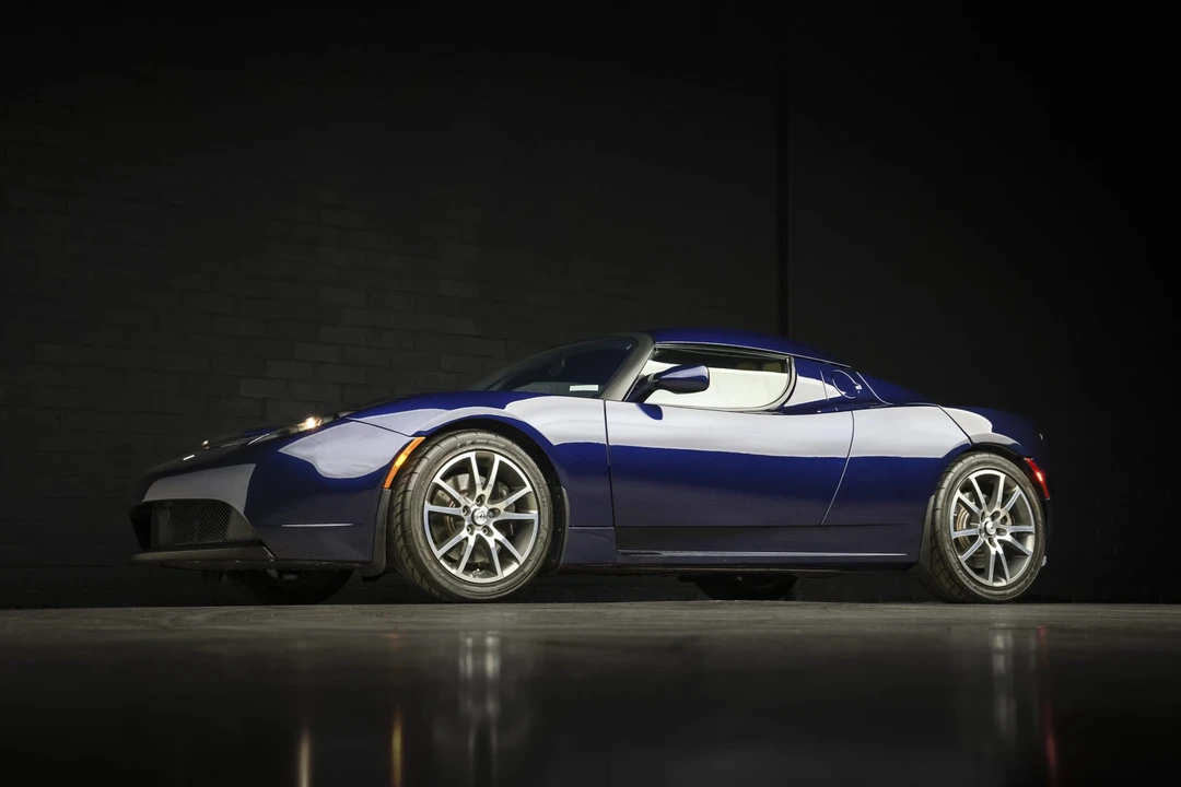 2008 Tesla Roadster - Image 28 of 31