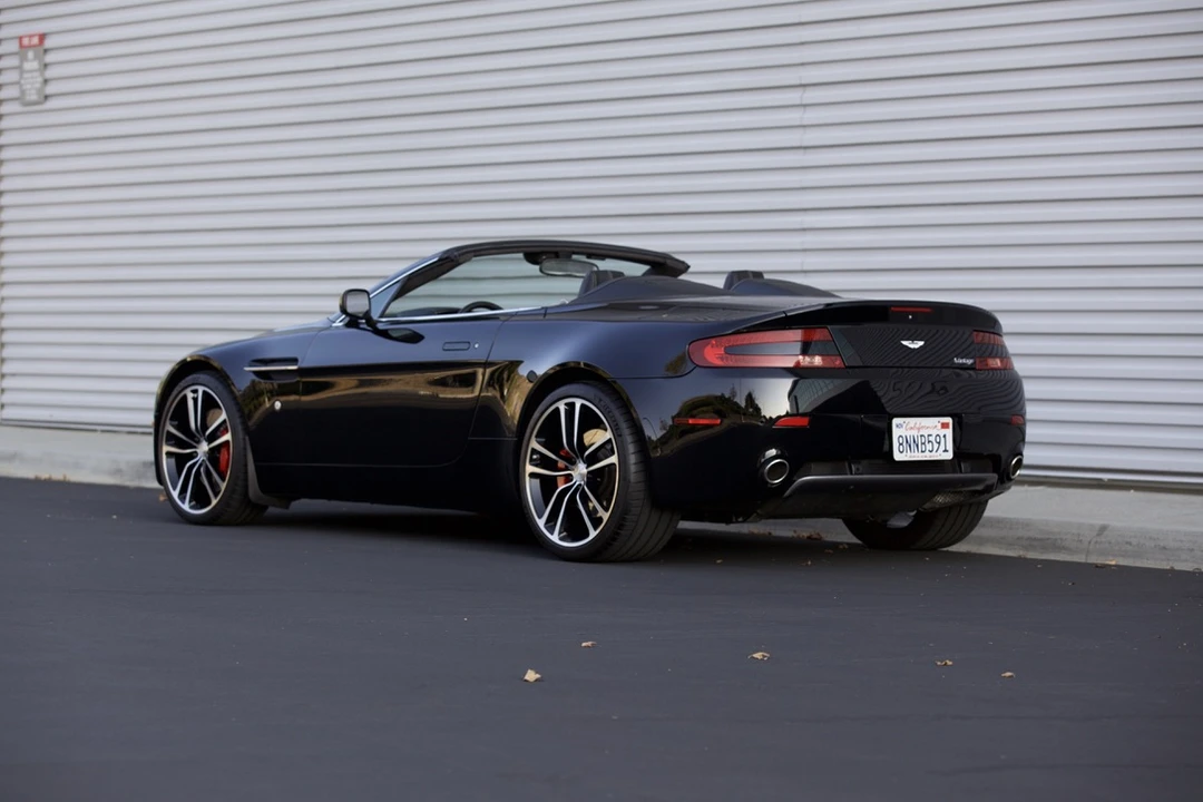 2009 Aston Martin V8 Vantage (2006-2017) - Image 9 of 31