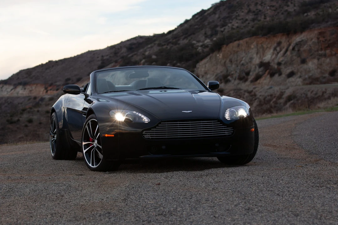 2009 Aston Martin V8 Vantage (2006-2017) - Image 13 of 31