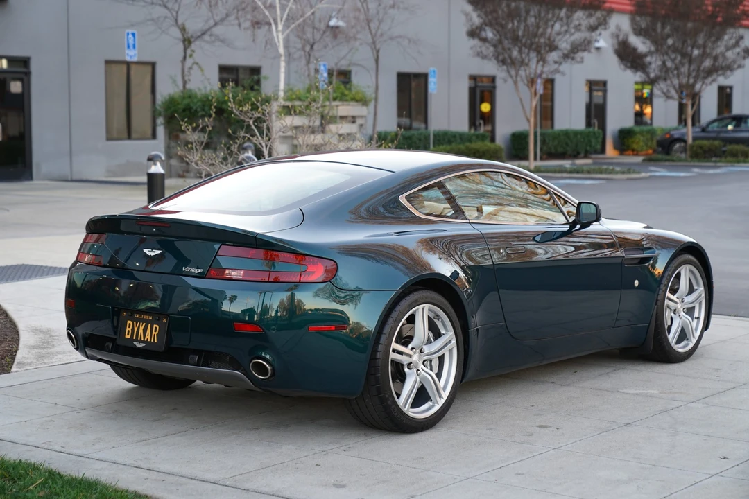 2009 Aston Martin V8 Vantage (2006-2017) - Image 22 of 31