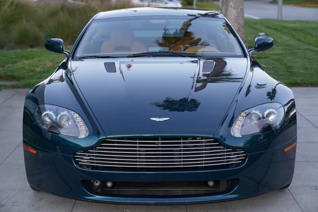 2009 Aston Martin V8 Vantage (2006-2017) - Image 12 of 31