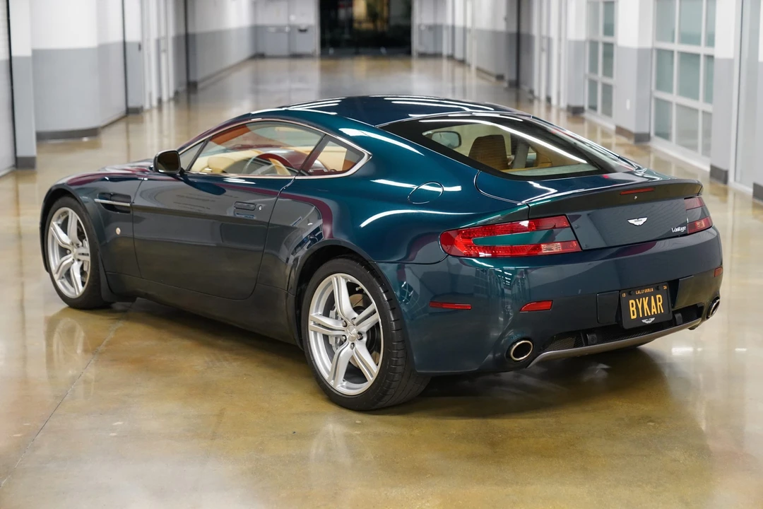 2009 Aston Martin V8 Vantage (2006-2017) - Image 30 of 31