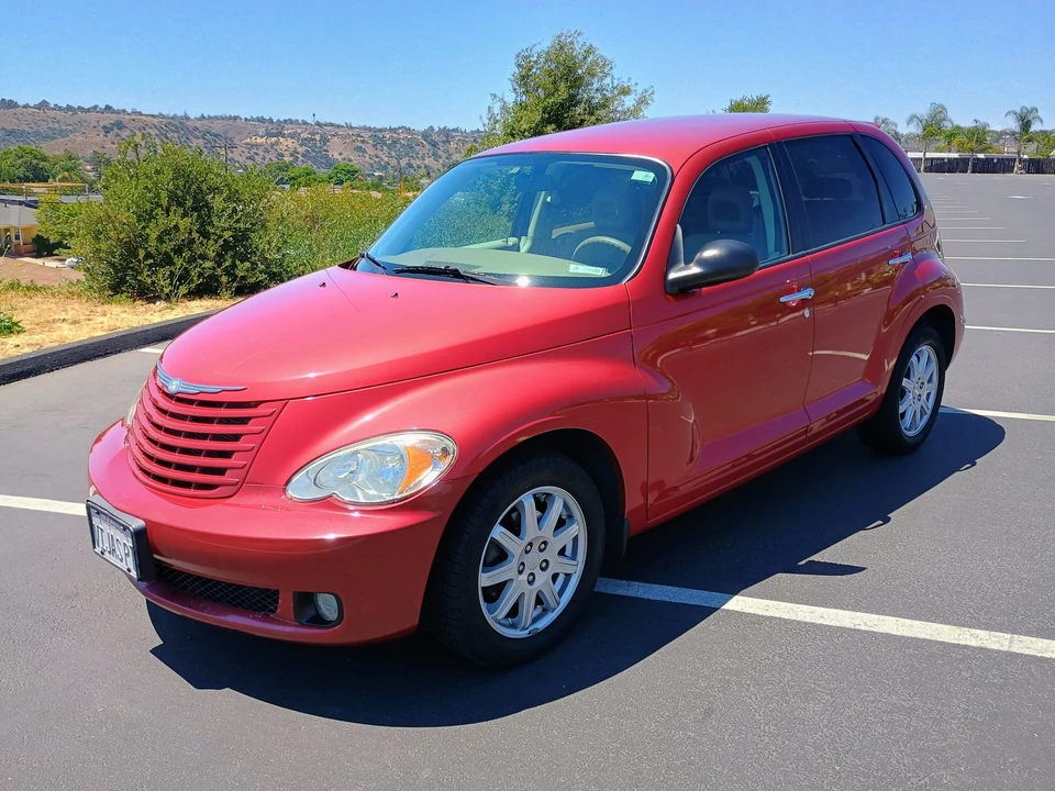 2009 Chrysler PT Cruiser - Image 2 of 31