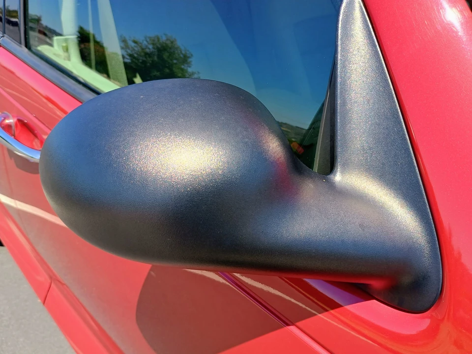 2009 Chrysler PT Cruiser - Image 28 of 31