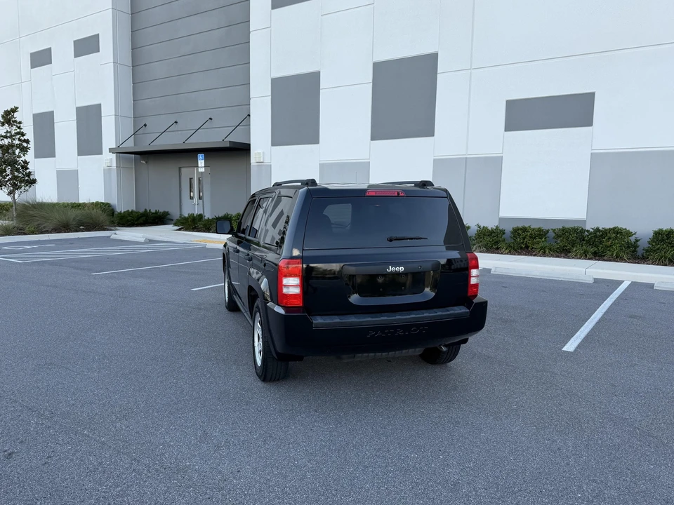 2009 Jeep Patriot - Image 19 of 31
