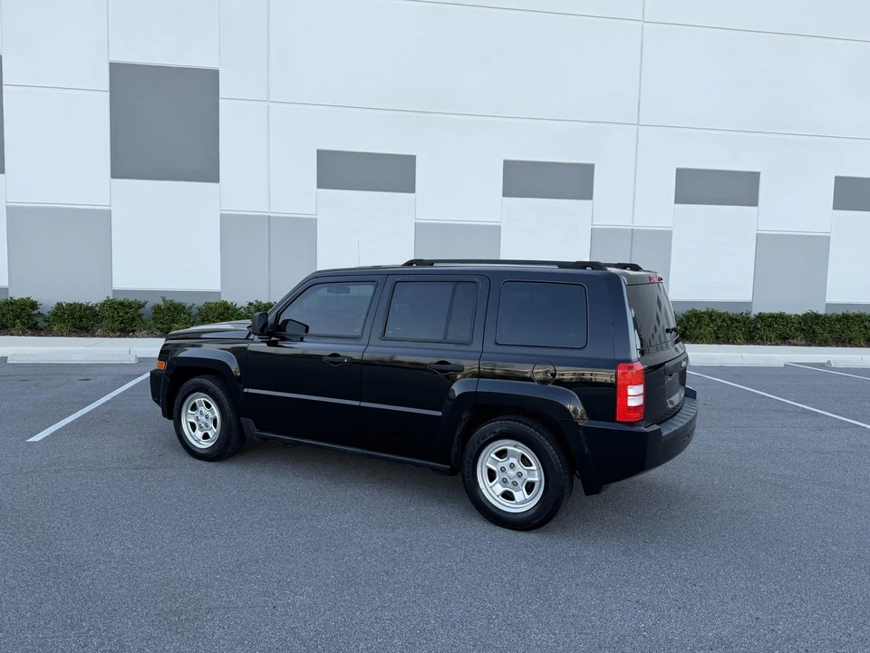 2009 Jeep Patriot - Image 13 of 31