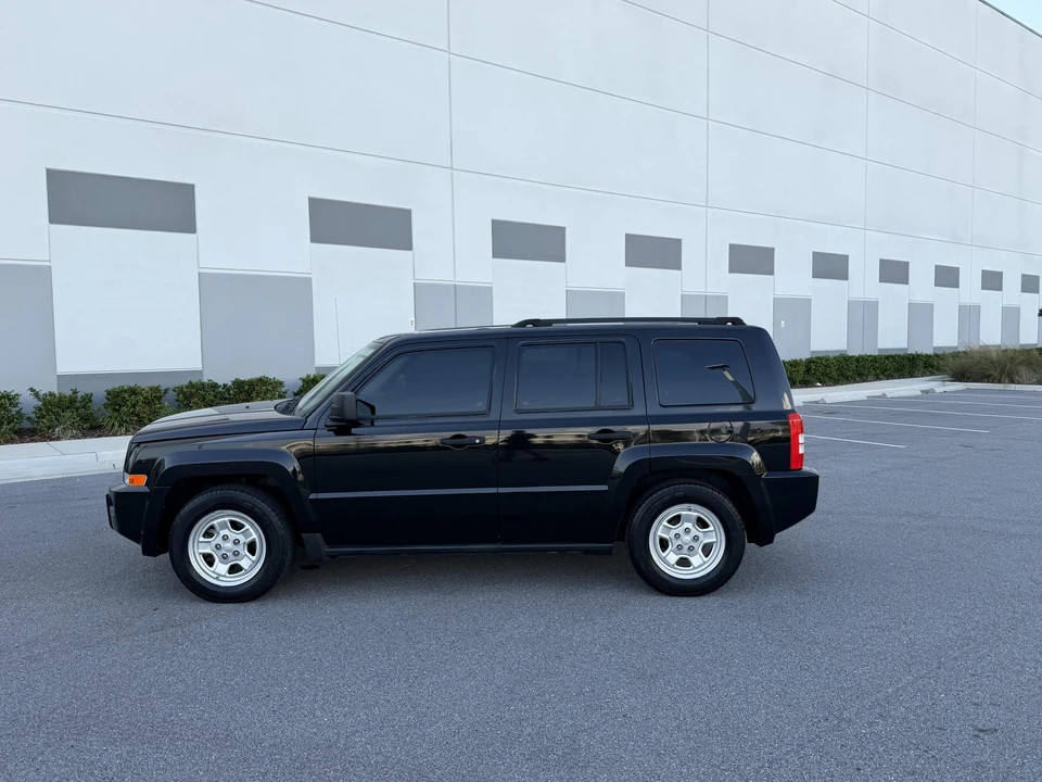 2009 Jeep Patriot - Image 12 of 31