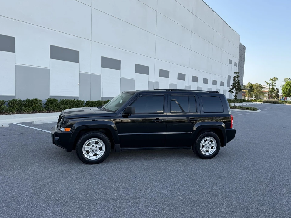2009 Jeep Patriot - Image 11 of 31