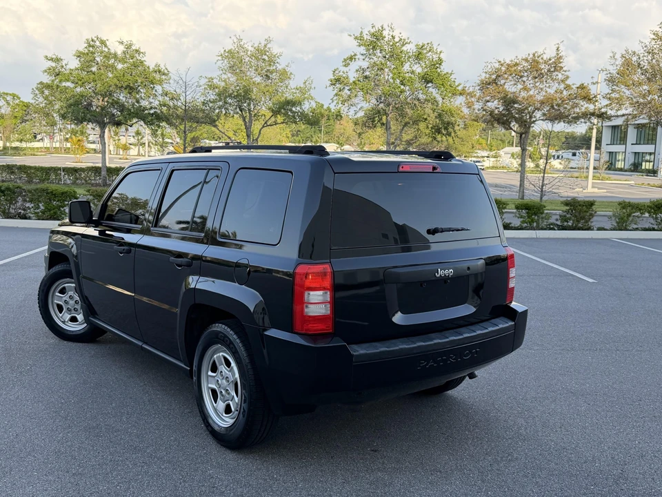 2009 Jeep Patriot - Image 16 of 31