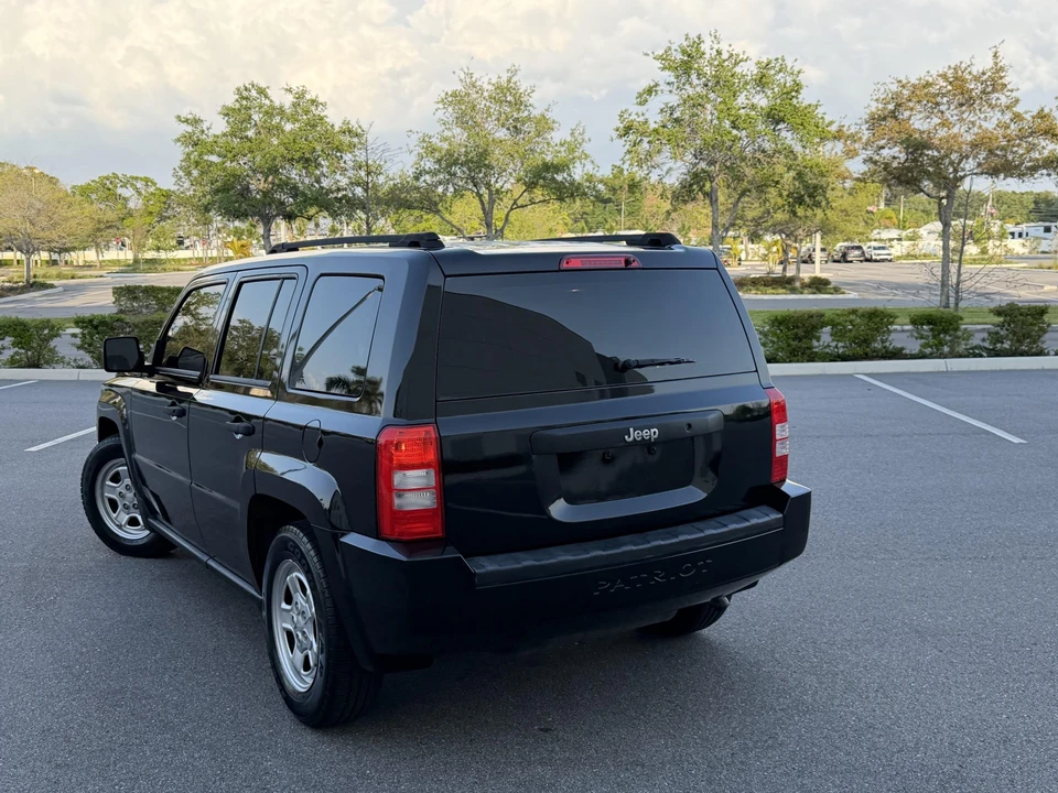 2009 Jeep Patriot - Image 18 of 31