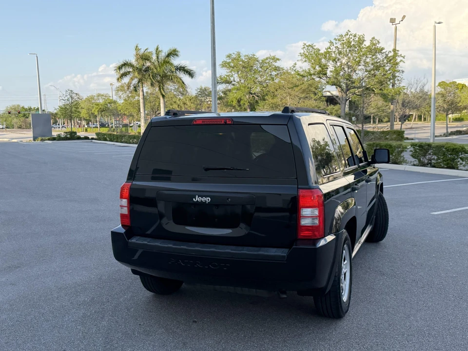 2009 Jeep Patriot - Image 28 of 31