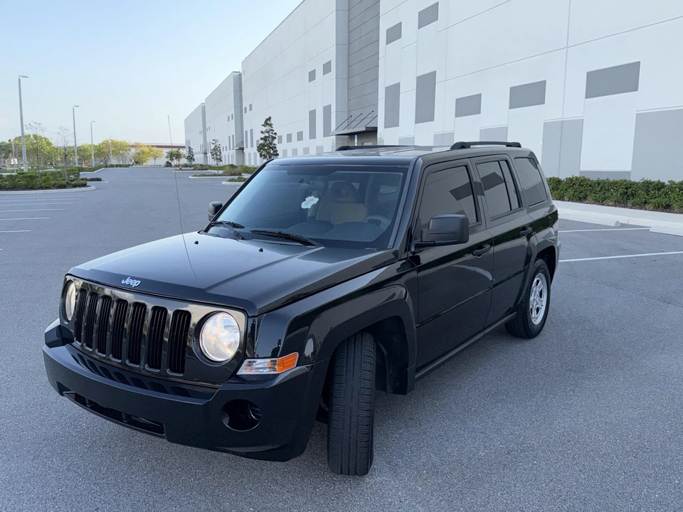 2009 Jeep Patriot - Image 9 of 31