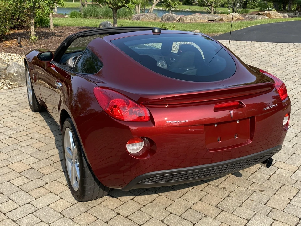 2009 Pontiac Solstice - Image 14 of 31