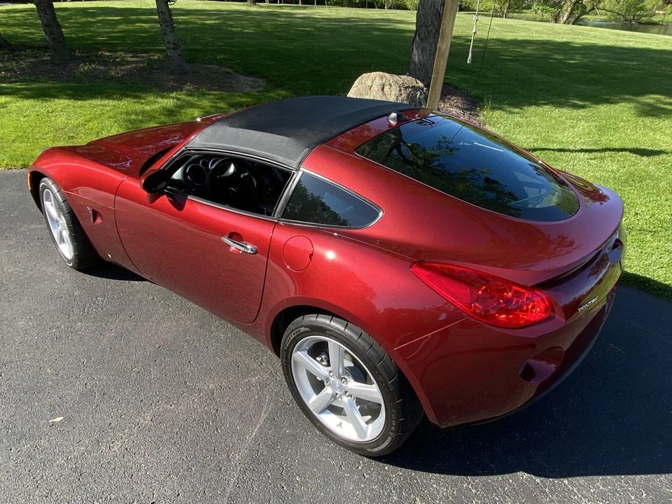 2009 Pontiac Solstice - Image 13 of 31