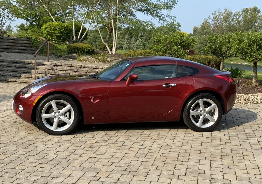 2009 Pontiac Solstice - Image 7 of 31