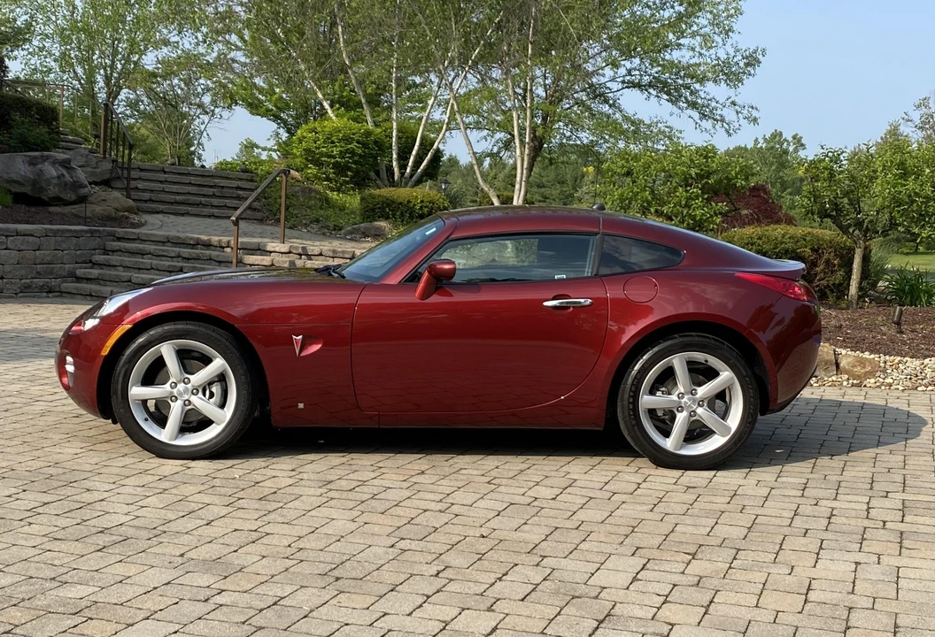 2009 Pontiac Solstice - Image 9 of 31