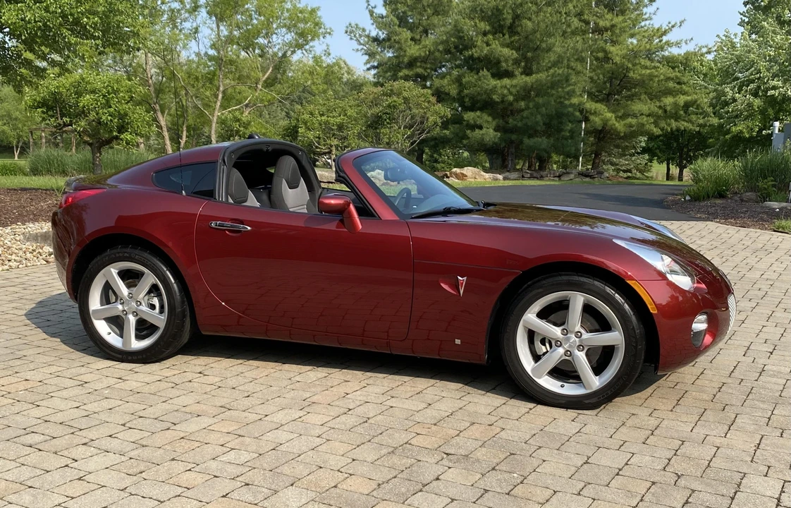 2009 Pontiac Solstice - Image 22 of 31