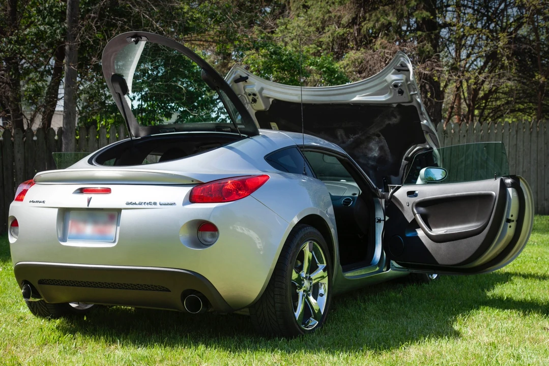 2009 Pontiac Solstice GXP - Image 9 of 31