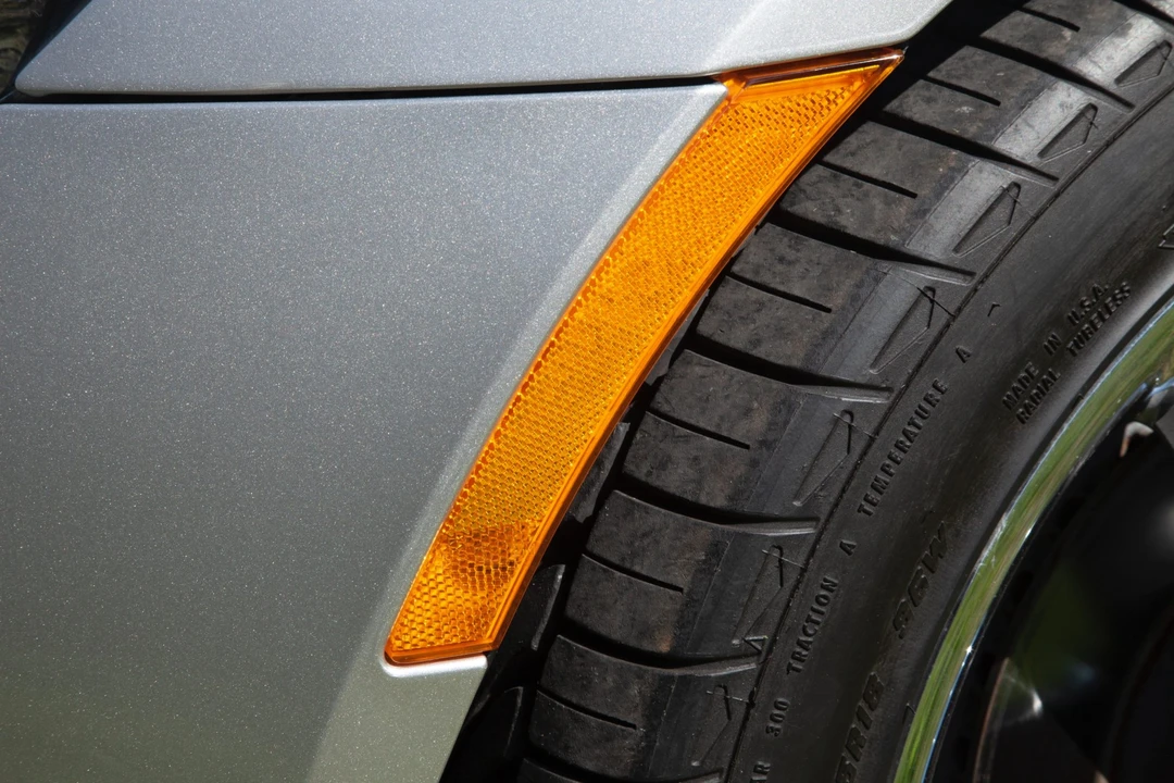 2009 Pontiac Solstice GXP - Image 27 of 31