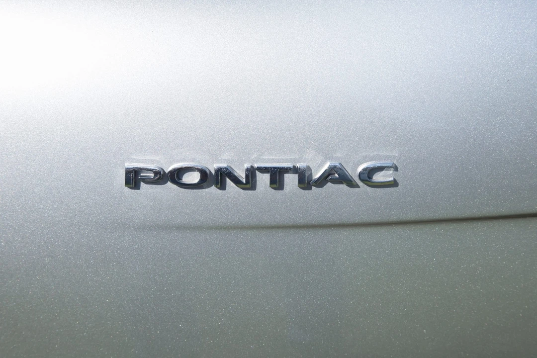 2009 Pontiac Solstice GXP - Image 12 of 31