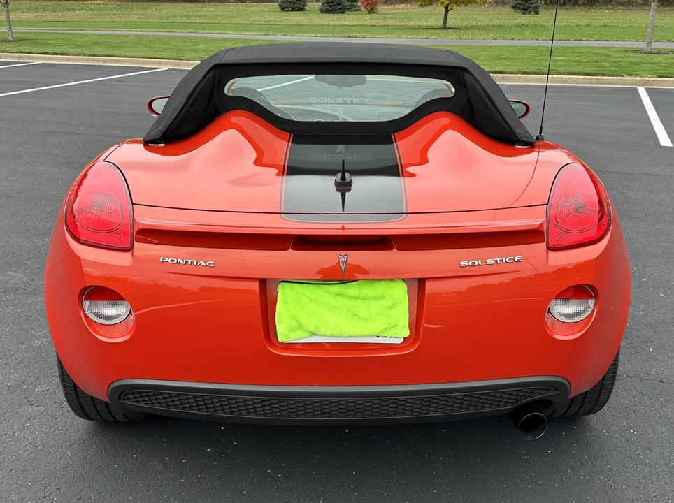 2009 Pontiac Solstice - Image 25 of 31