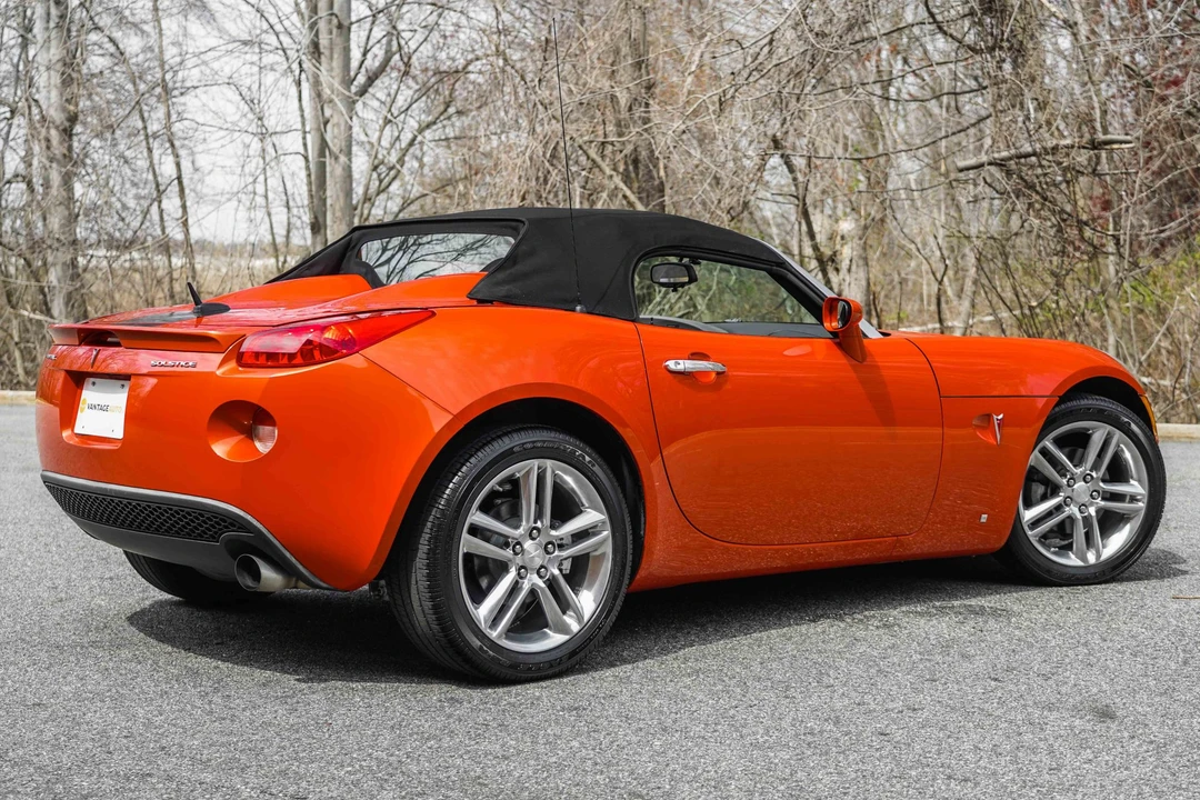 2009 Pontiac Solstice - Image 17 of 31