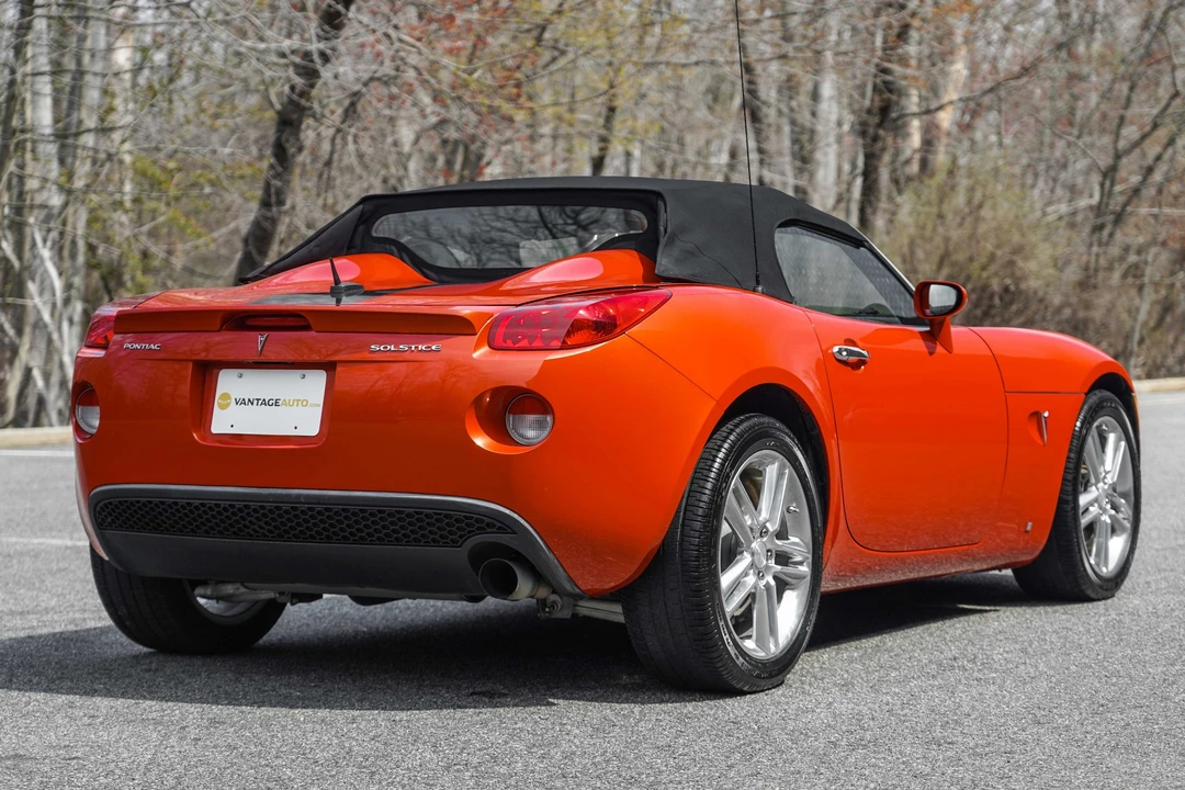 2009 Pontiac Solstice - Image 16 of 31