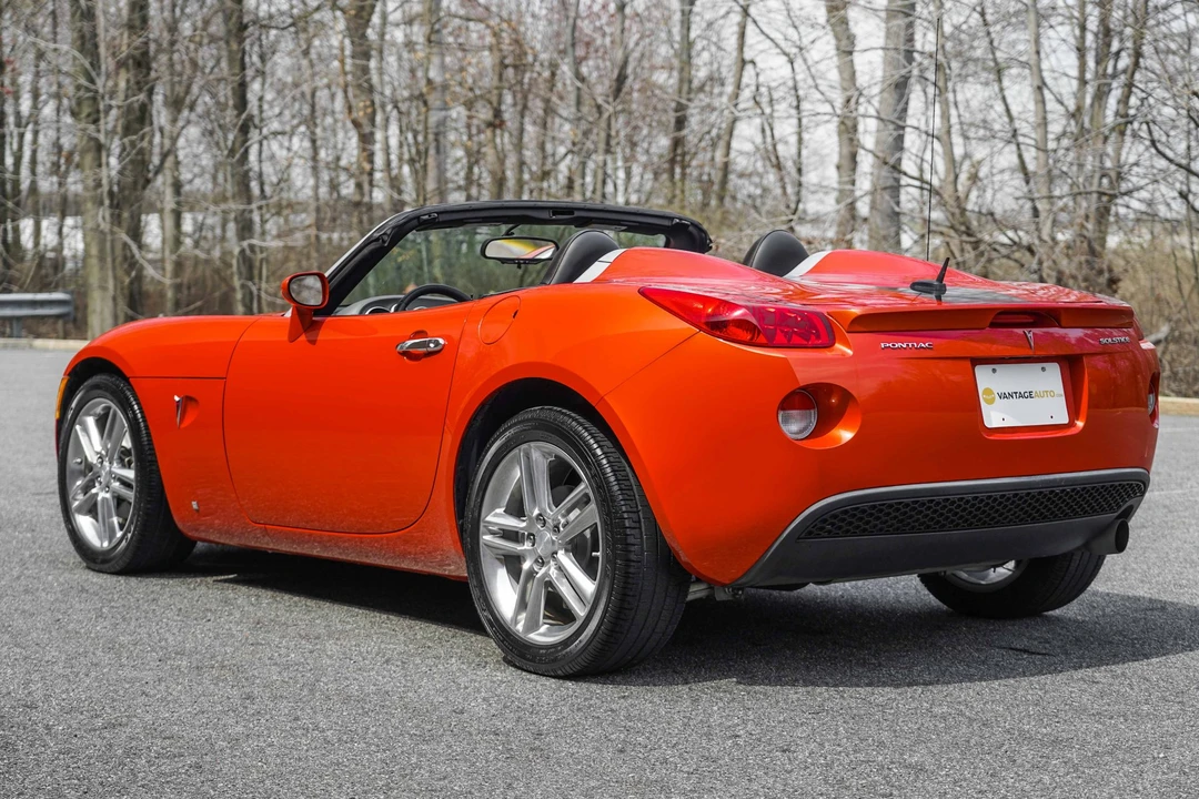 2009 Pontiac Solstice - Image 10 of 31