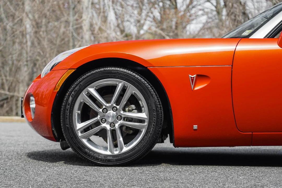 2009 Pontiac Solstice - Image 27 of 31