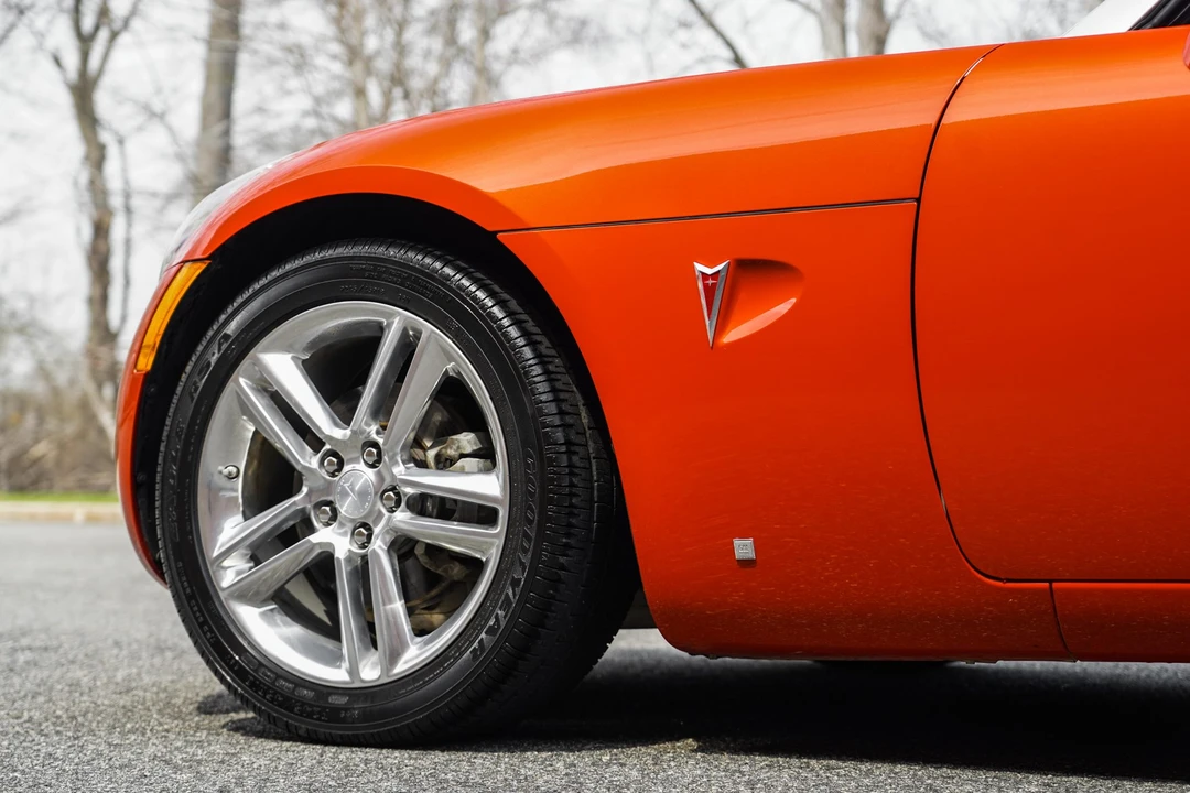2009 Pontiac Solstice - Image 26 of 31