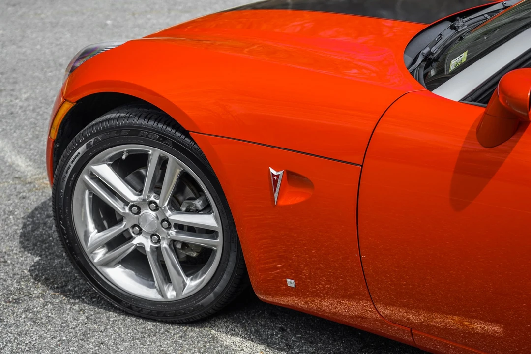 2009 Pontiac Solstice - Image 25 of 31