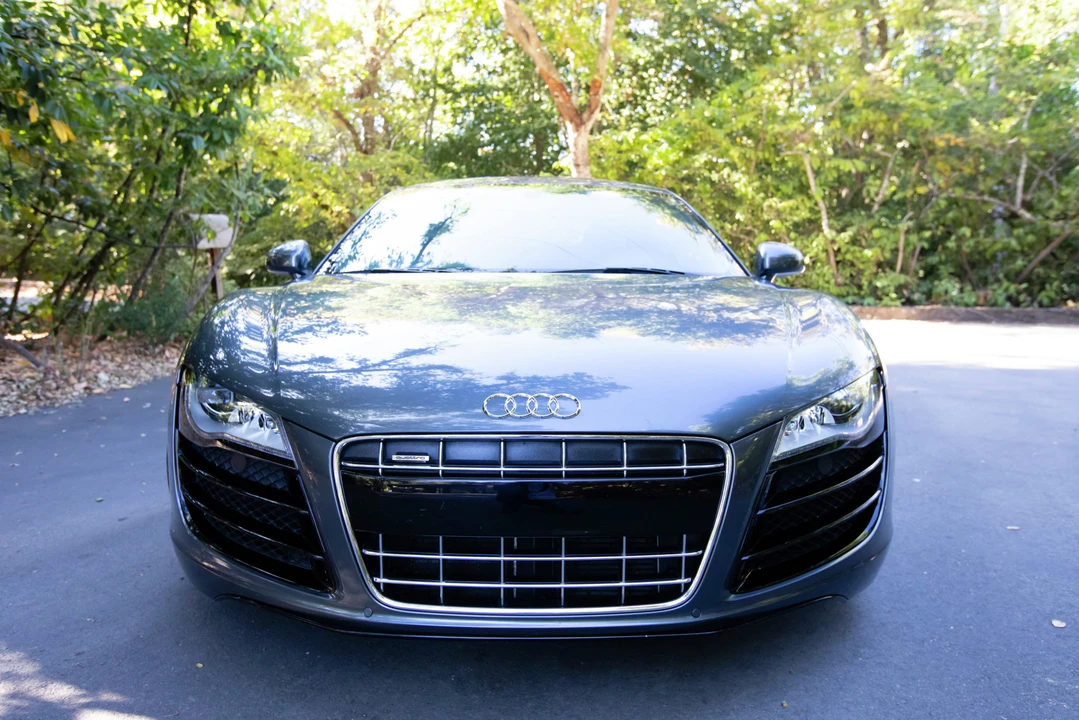 2010 Audi 42 R8 - Image 6 of 31