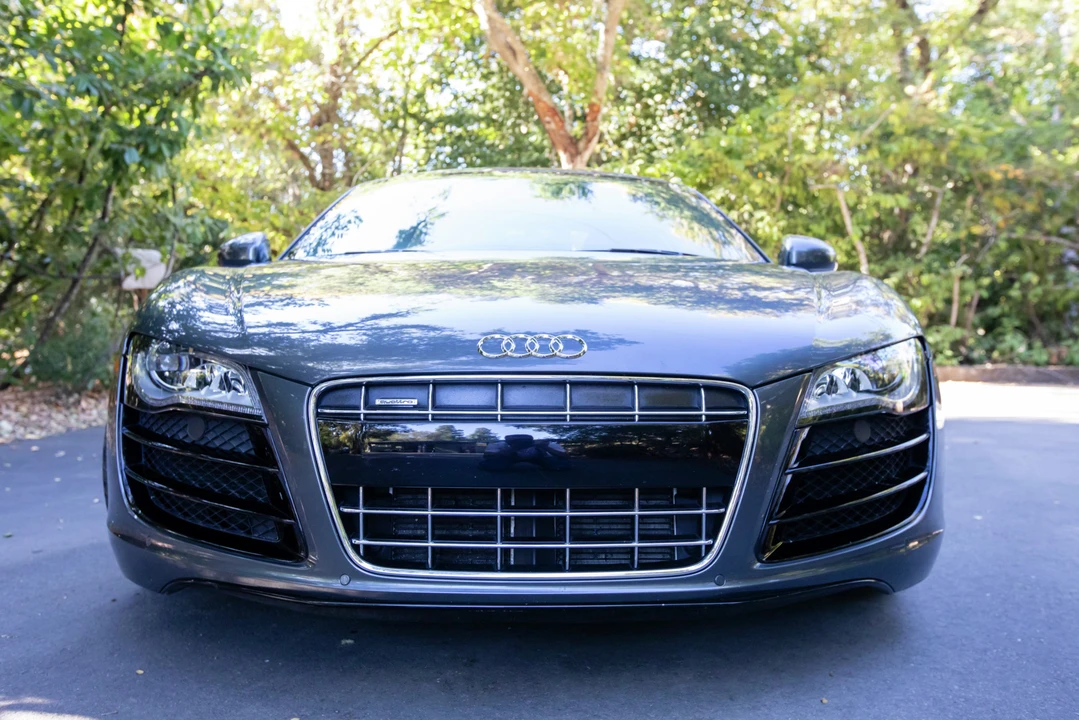 2010 Audi 42 R8 - Image 7 of 31