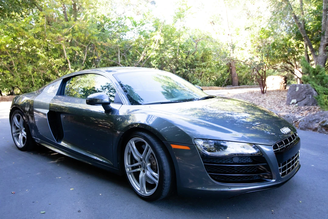 2010 Audi 42 R8 - Image 11 of 31