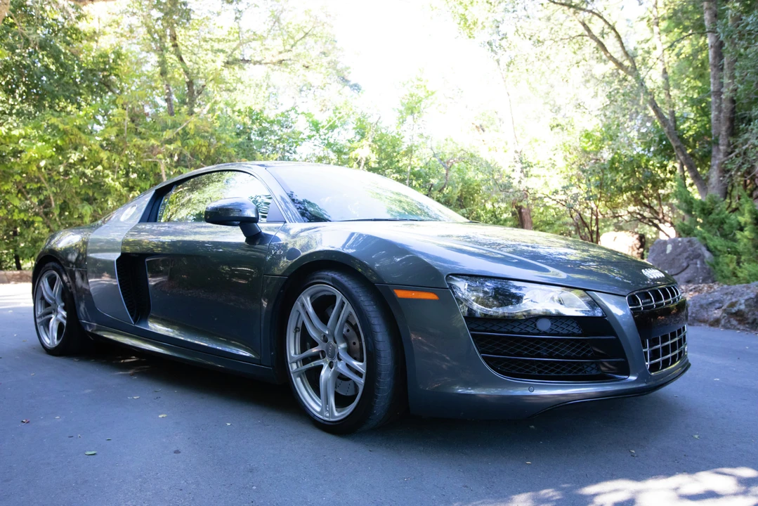 2010 Audi 42 R8 - Image 12 of 31