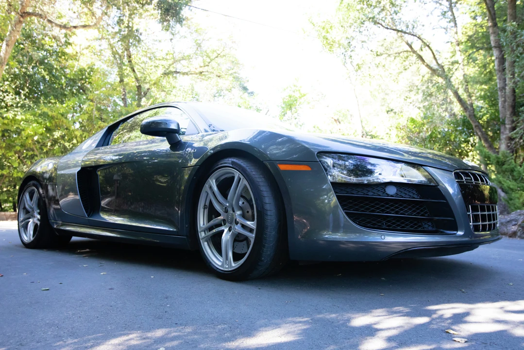 2010 Audi 42 R8 - Image 13 of 31