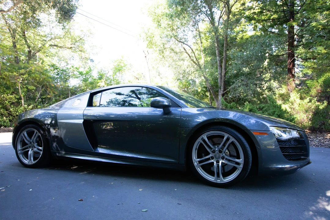2010 Audi 42 R8 - Image 18 of 31