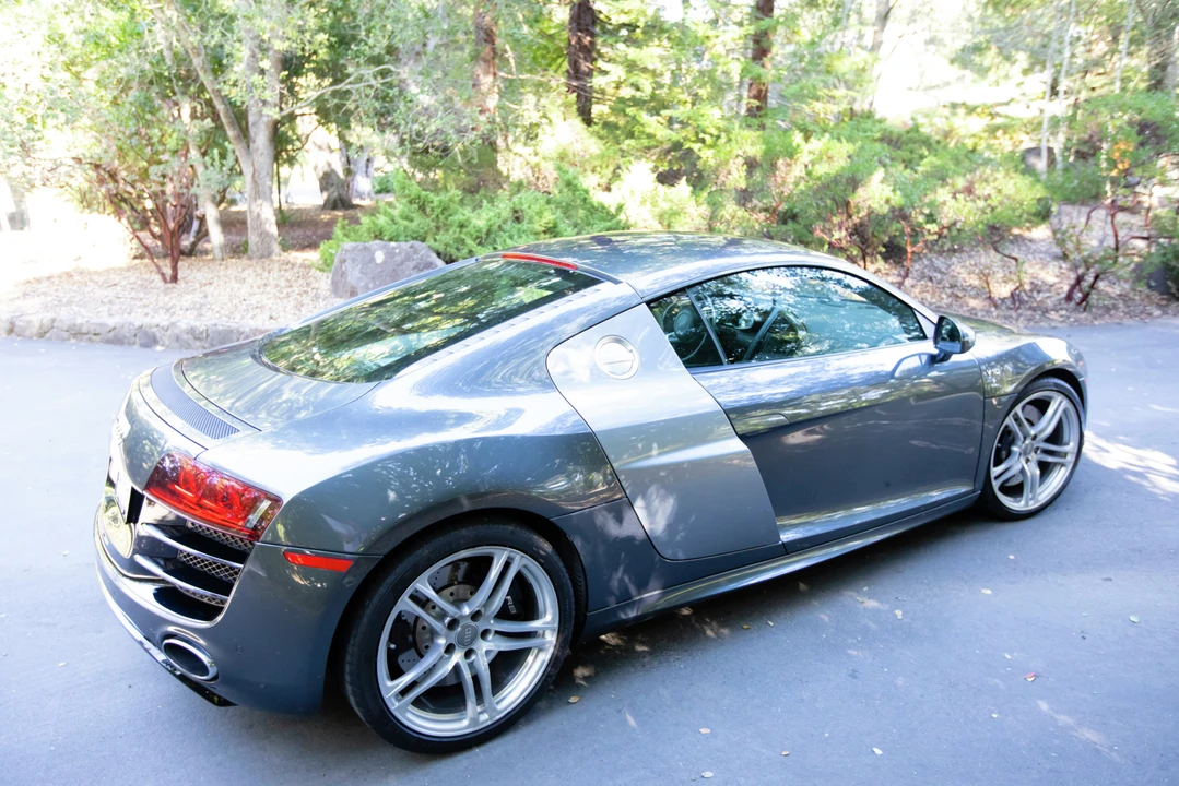 2010 Audi 42 R8 - Image 23 of 31