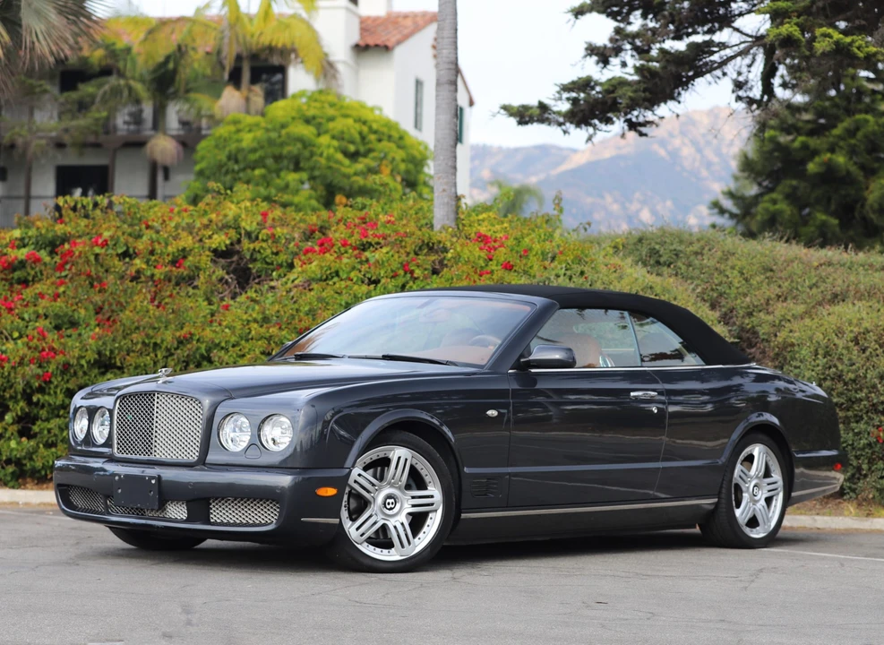 2010 Bentley Azure 2nd Gen - Image 2 of 31