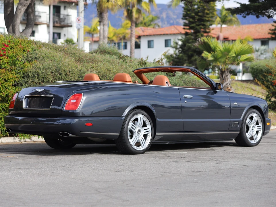 2010 Bentley Azure 2nd Gen - Image 13 of 31