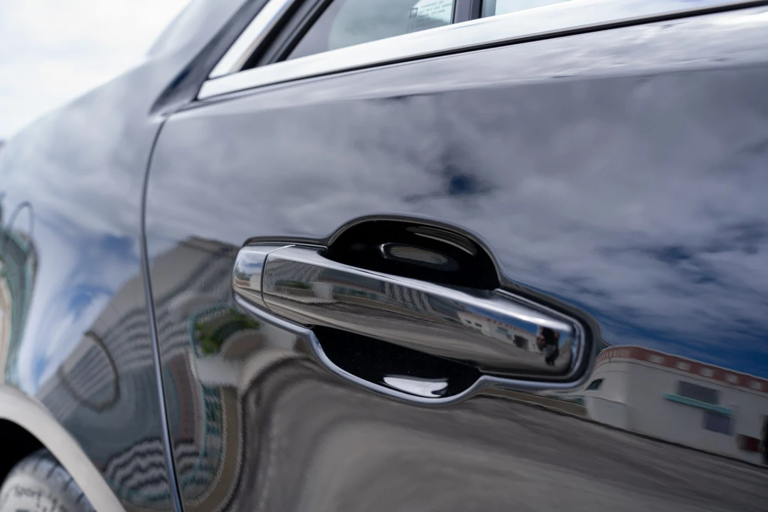 2010 Cadillac CTS-V 2nd Gen - Image 27 of 31