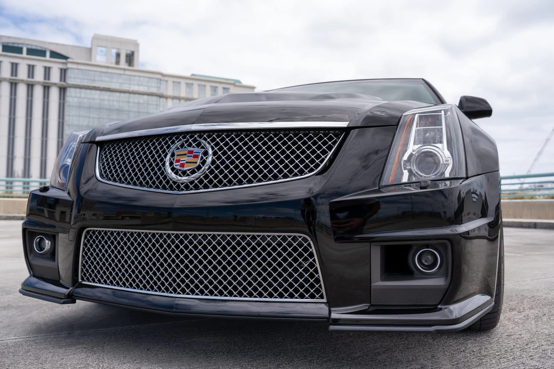 2010 Cadillac CTS-V 2nd Gen - Image 4 of 31