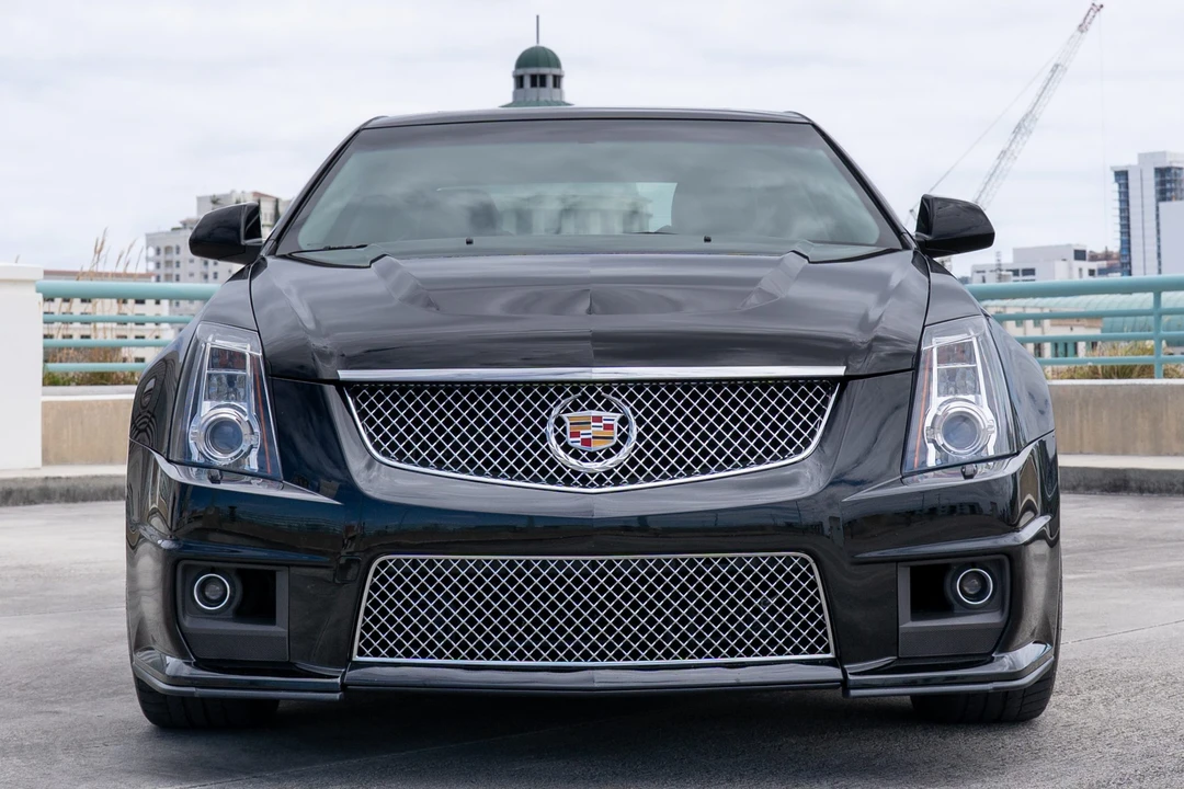 2010 Cadillac CTS-V 2nd Gen - Image 5 of 31