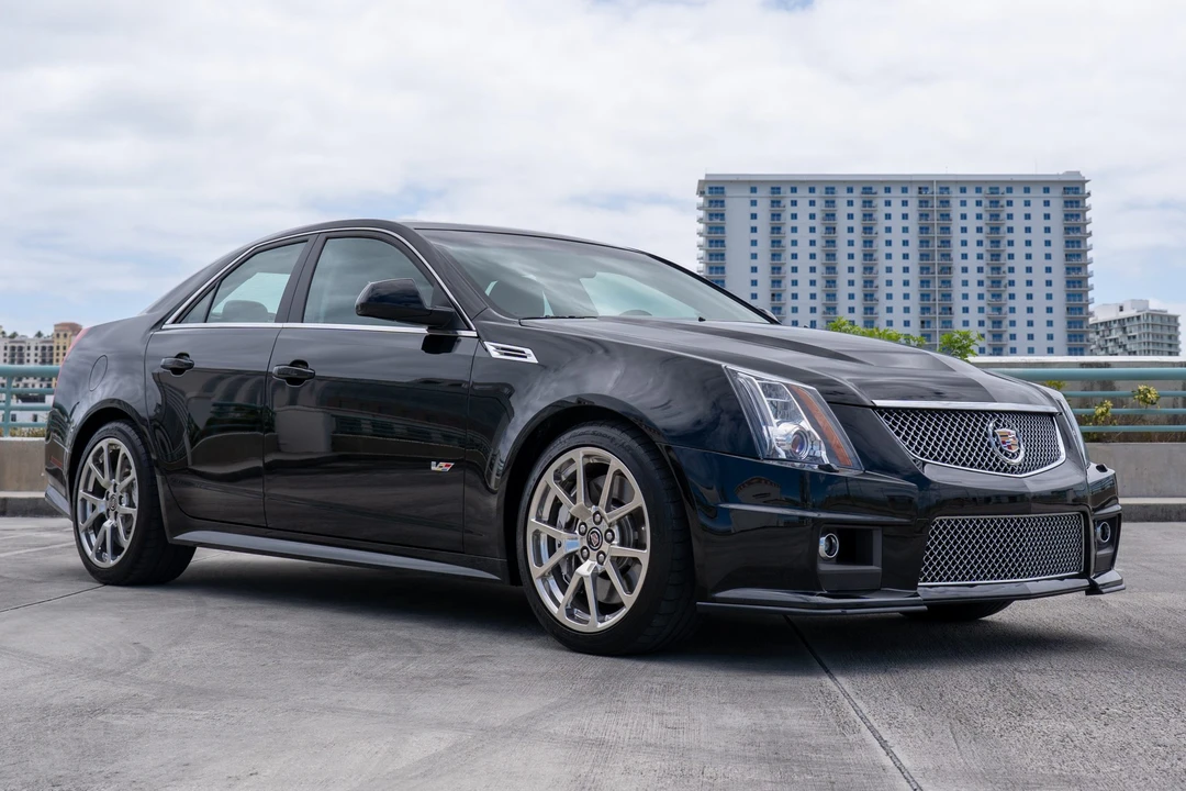 2010 Cadillac CTS-V 2nd Gen - Image 9 of 31