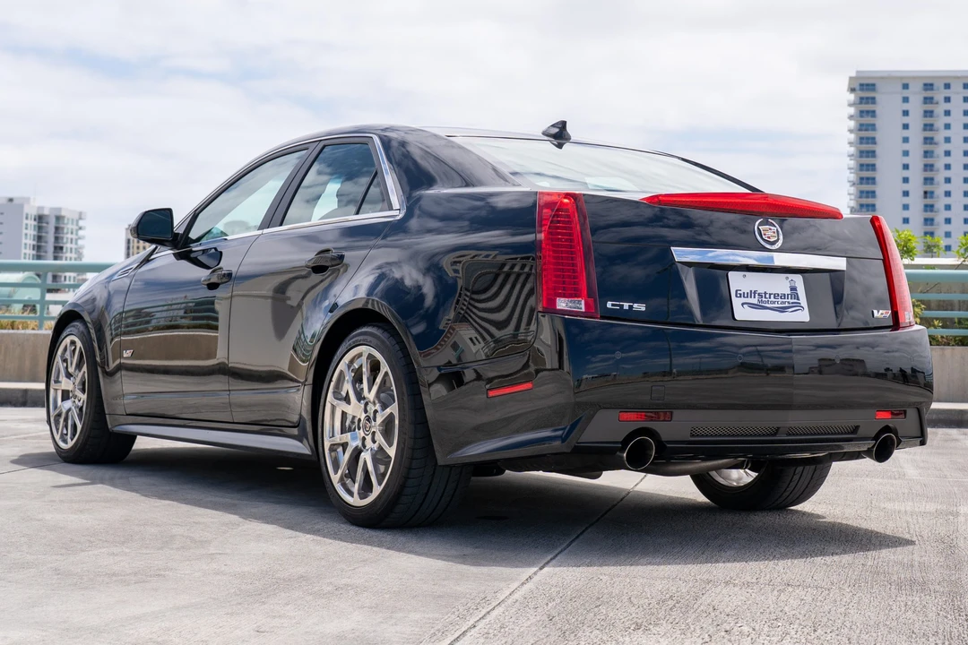 2010 Cadillac CTS-V 2nd Gen - Image 13 of 31