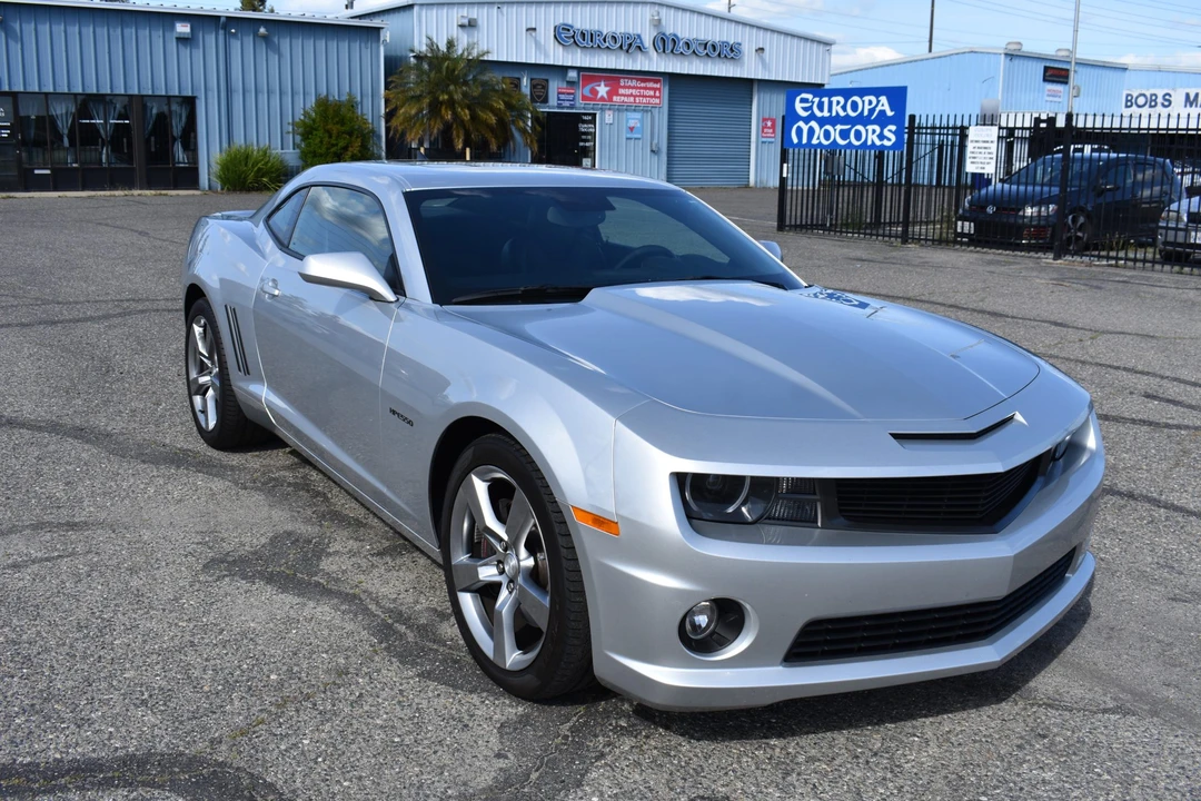 2010 Chevrolet Camaro SS 5th Gen - Image 11 of 31