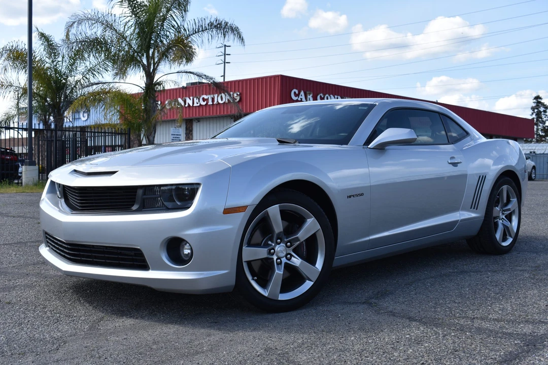 2010 Chevrolet Camaro SS 5th Gen - Image 2 of 31